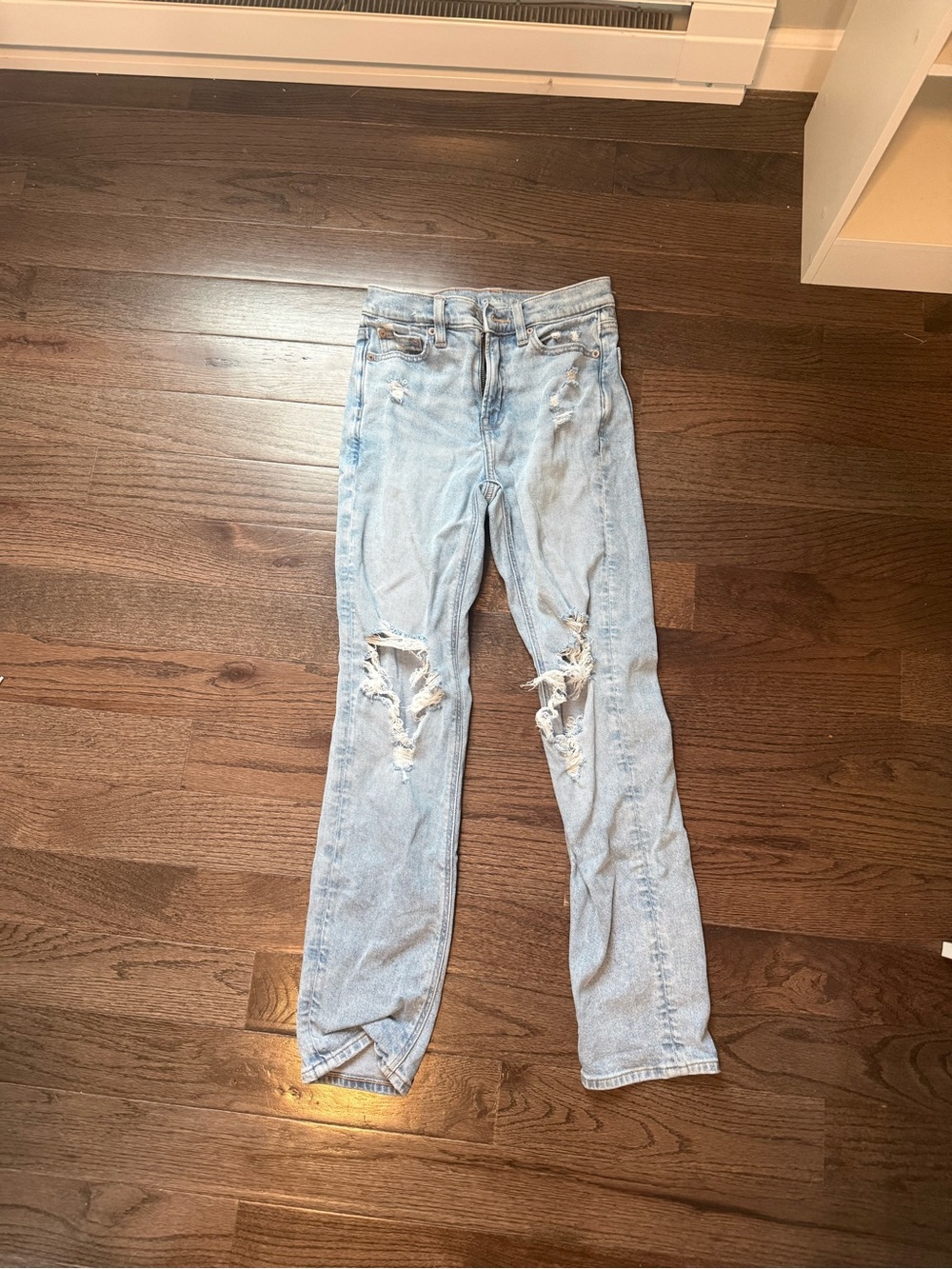 Women’s Light Blue Distressed Jeans